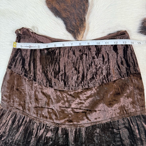 Vintage Y2K Bebe Brown Velvet Tiered Skirt | Fairycore Boho Mini - Picture 4 of 4